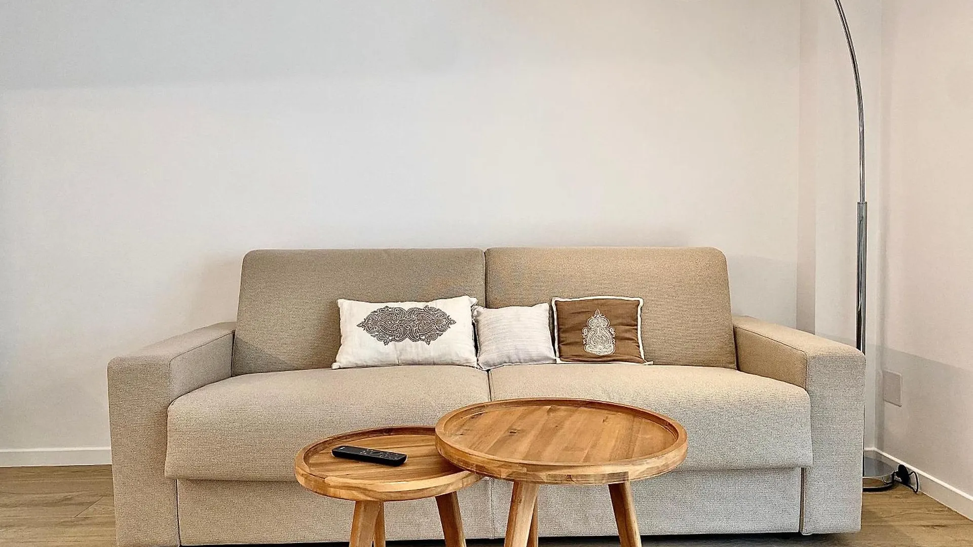 Appartement Cannes 2 Chambres - 14J 0*,  France