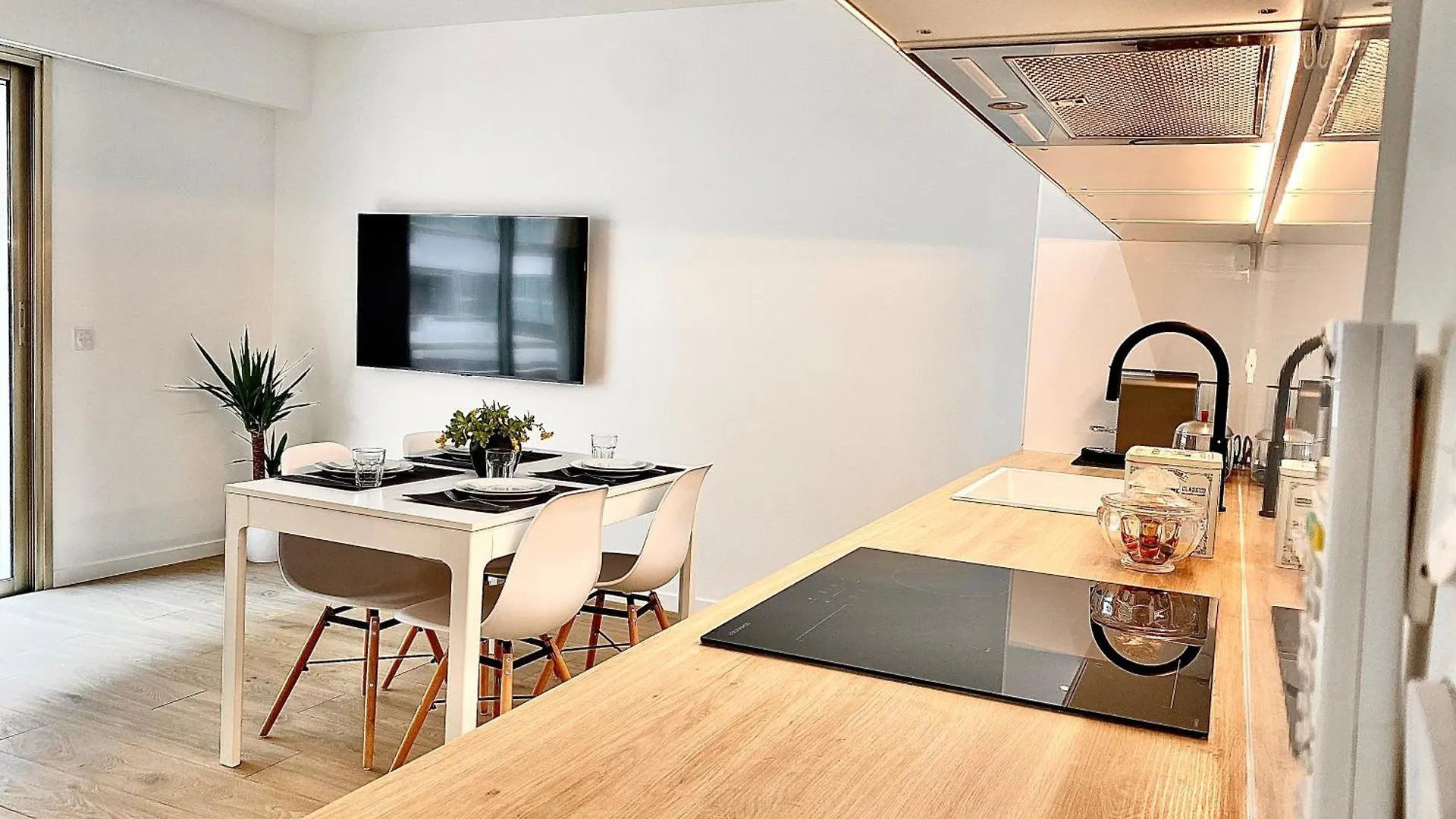Apartmán Appartement Cannes 2 Chambres - 14J